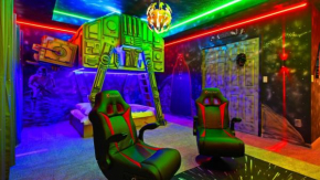 Last Minute Disney Getaway! Private Pool, Hot Tub & Games Room. Book Now! #67955